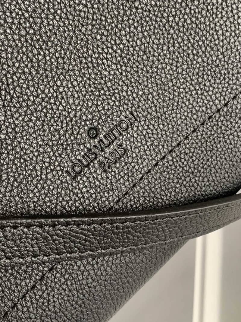 Louis Vuitton Lockme Day Tote Replica Black M53730