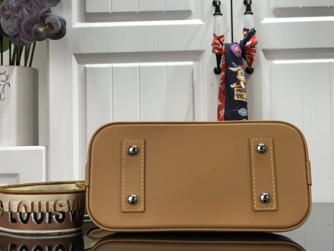 Louis Vuitton Alma PM Hand Bag Replica Brown M40302