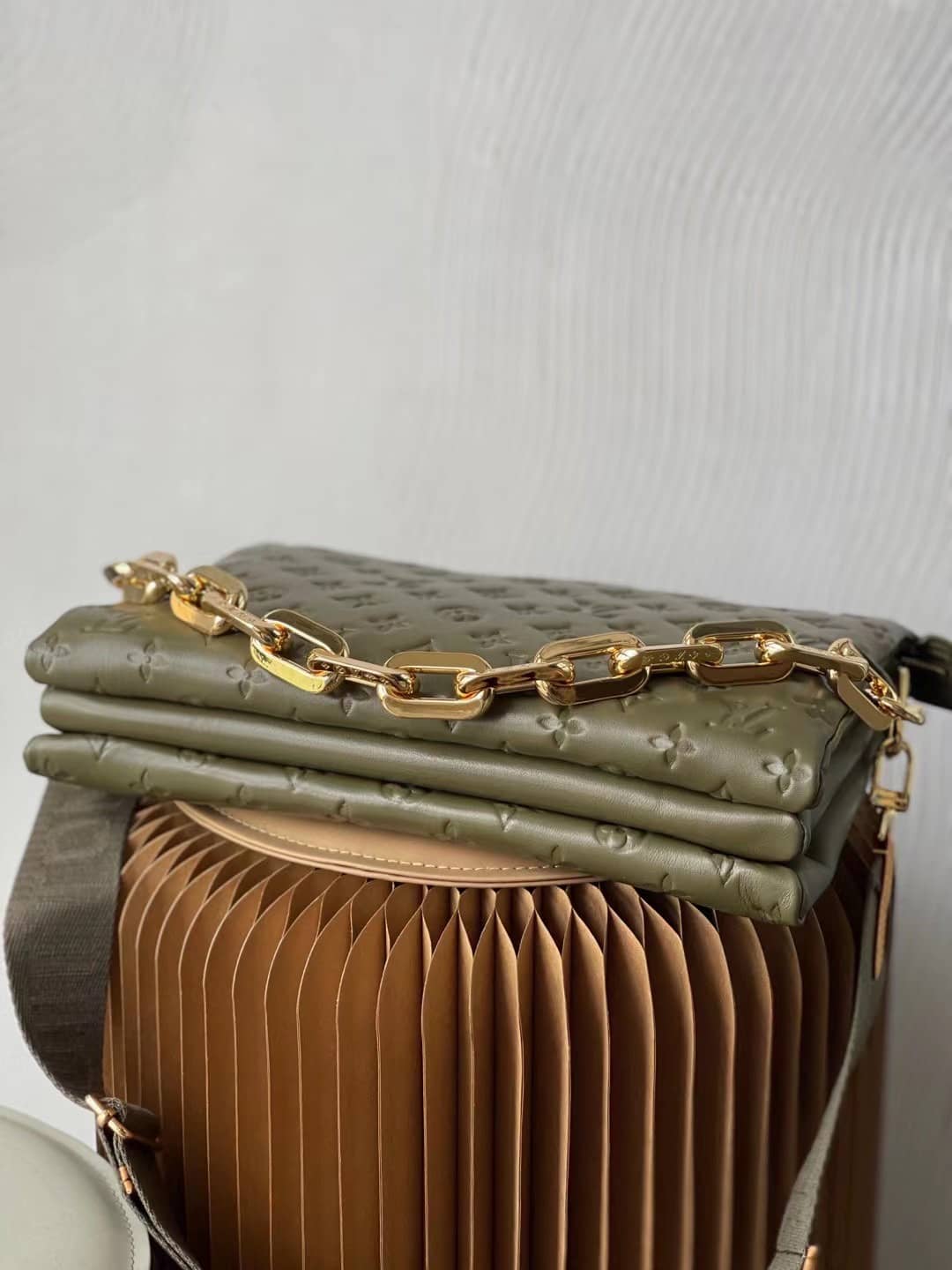 Louis Vuitton Coussin MM Embossed M57782 Replica Shoulder Bag