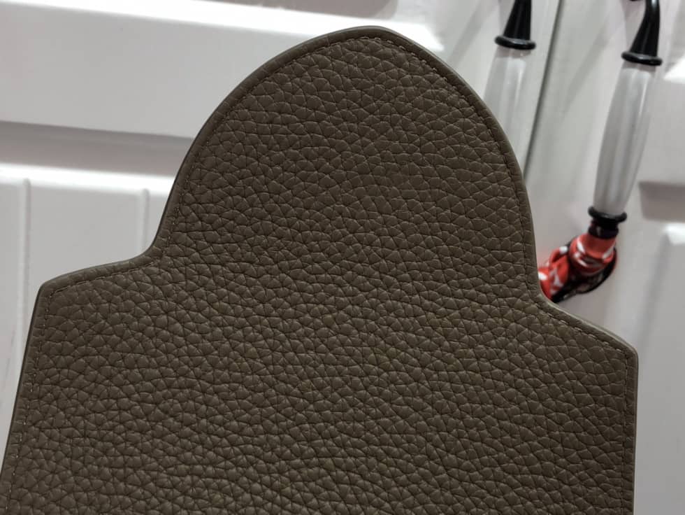 Louis Vuitton Capucines MM Brown M59516 Replica Shoulder Bag