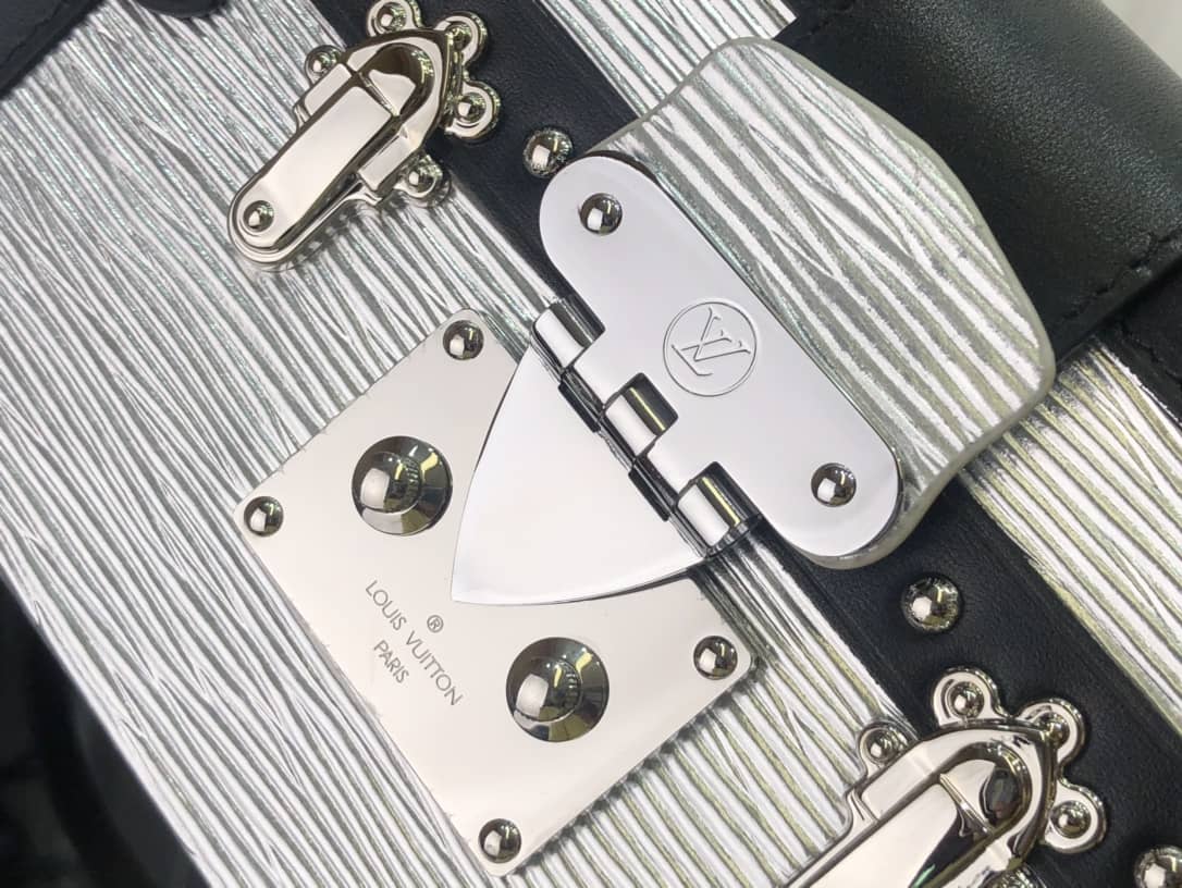 Louis Vuitton Crossbody Dupe Petite Malle  M55309