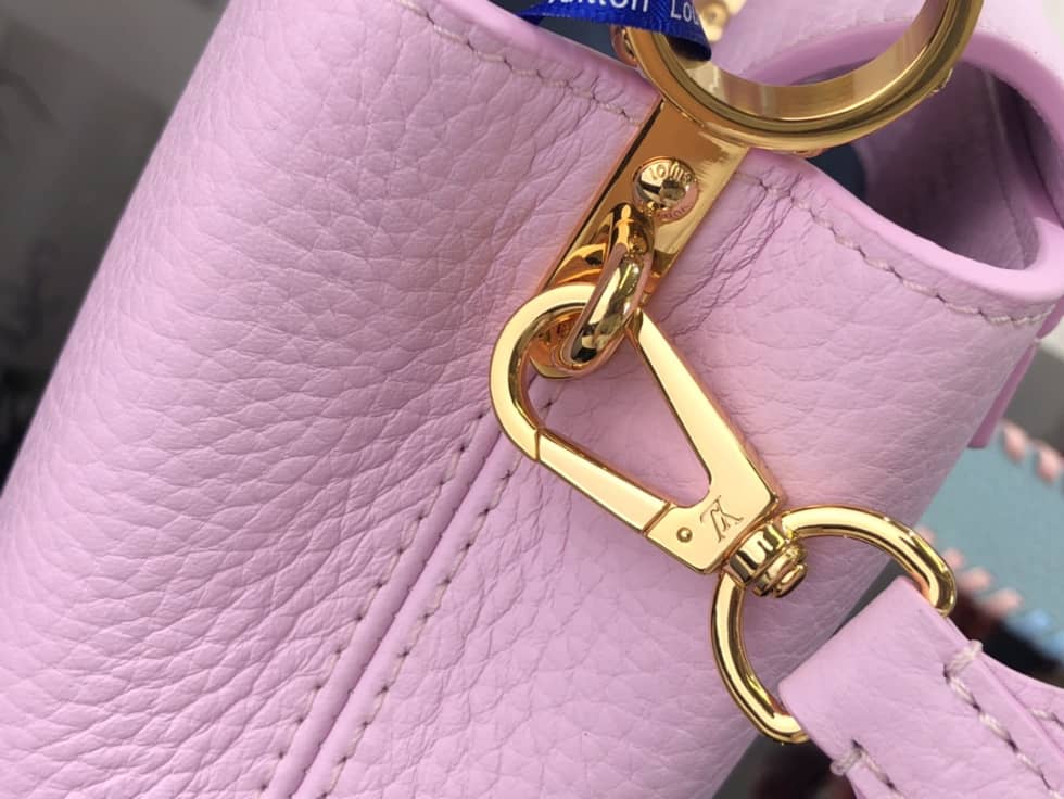 Louis Vuitton Capucines Mini M57945 Replica Shoulder Bag