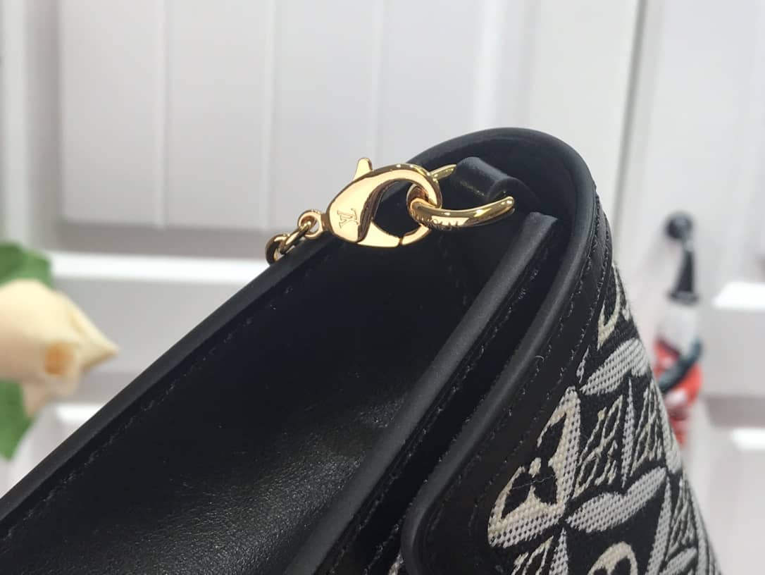 Louis Vuitton Since 1854 Dauphine Chain Replica Wallet Black M69992