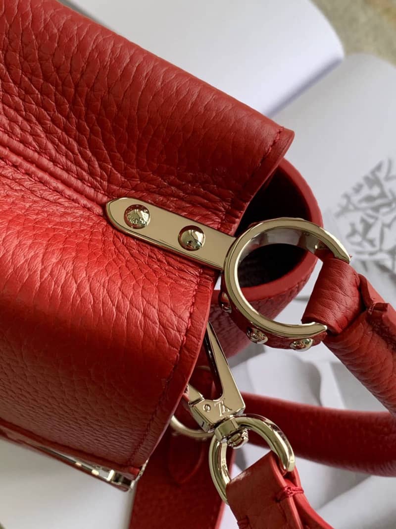 Louis Vuitton Taurillon Leather Capucines Mini Replica Bag Red M55985