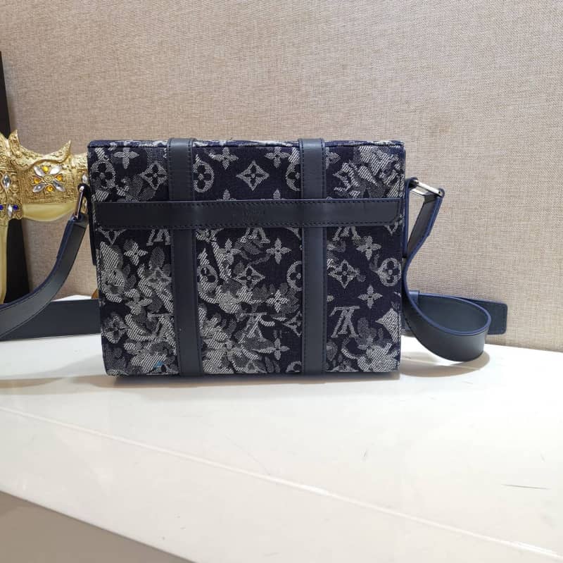 Louis Vuitton Trunk Monogram Canvas Replica Messenger Bag M57282