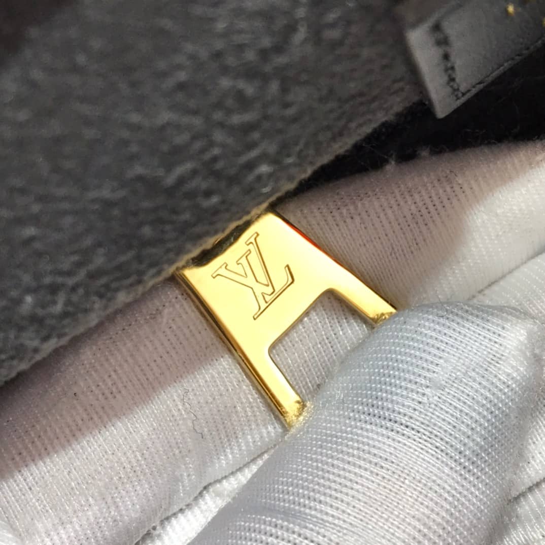 Louis Vuitton Onthego Teddy Shearling Limited GM Tote Replica Black M55421