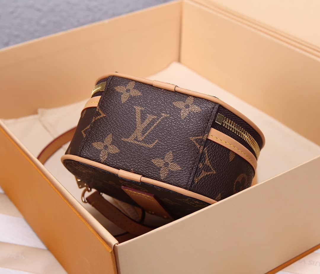 Louis Vuitton Mini Boite Chapeau Replica Crossbody Bag M44699