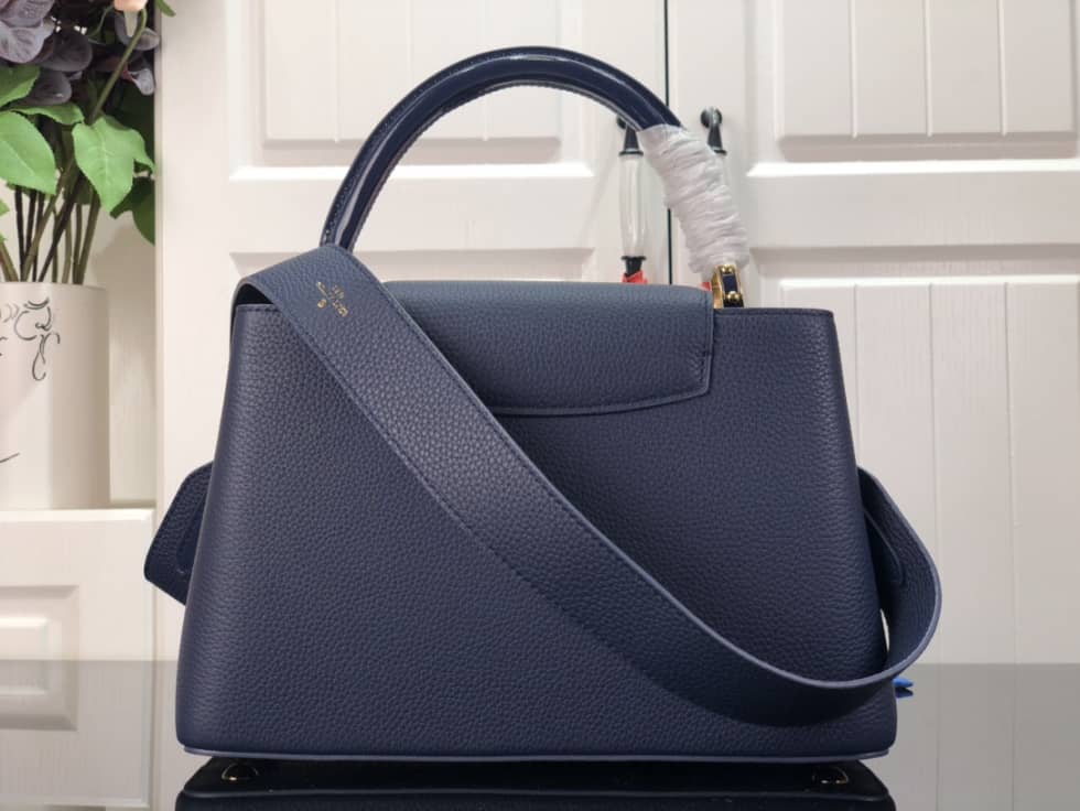 Louis Vuitton Capucines MM M59209 Replica Shoulder Bag