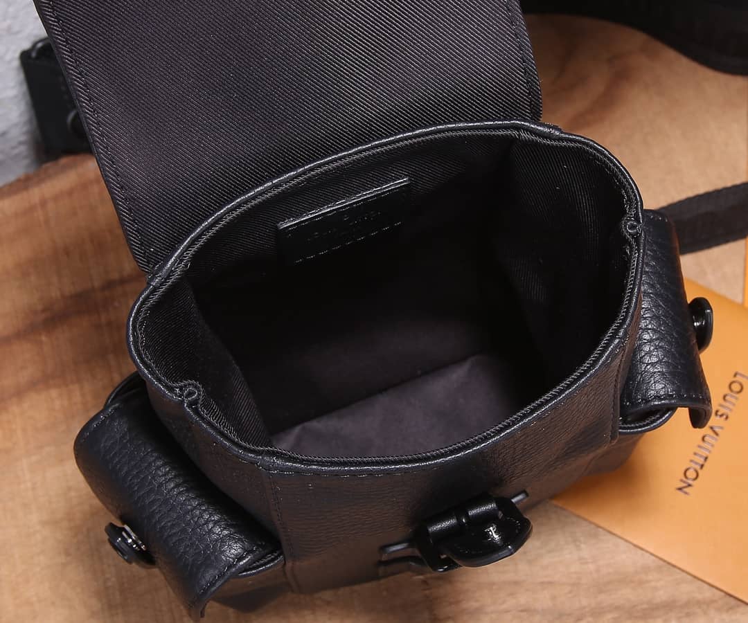 Louis Vuitton Christopher XS Replica Backpack Black M58495