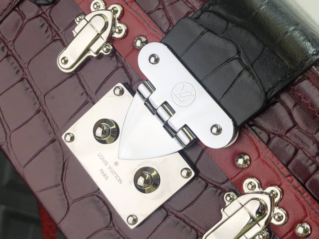 Louis Vuitton Petite Malle Replica Bag Red N94030