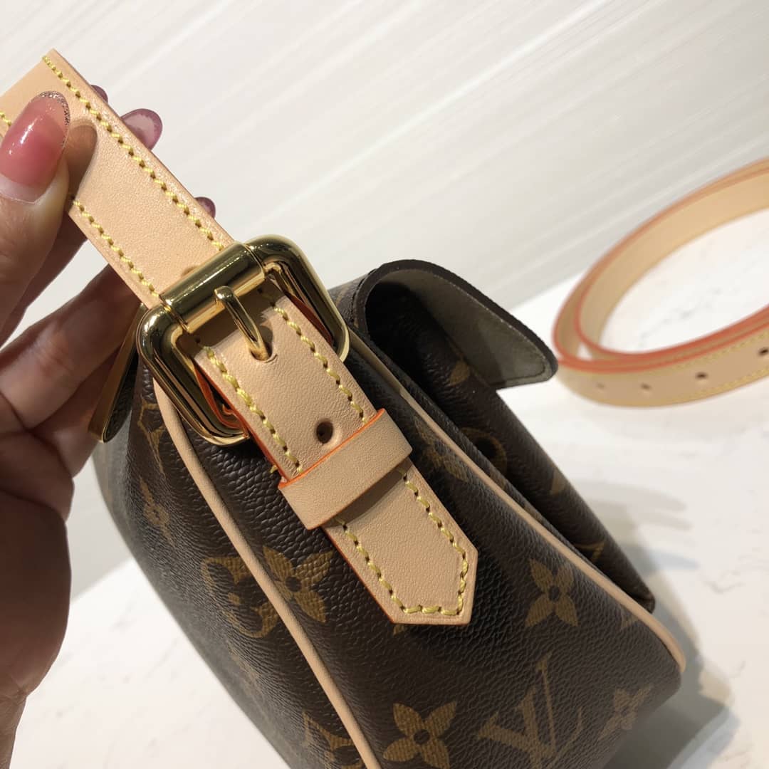 Louis Vuitton Ravello GM Monogram Canvas Replica Shoulder bag