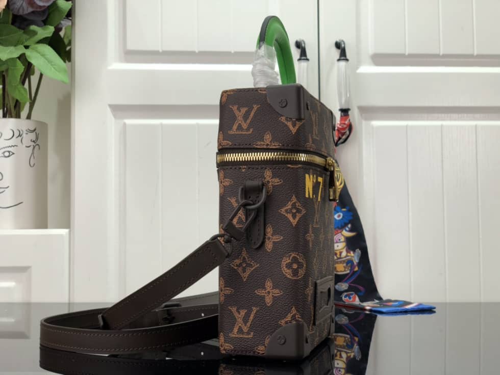 Louis Vuitton Vertical Box Trunk Monogram Brown M59664 Replica Shoulder Bag