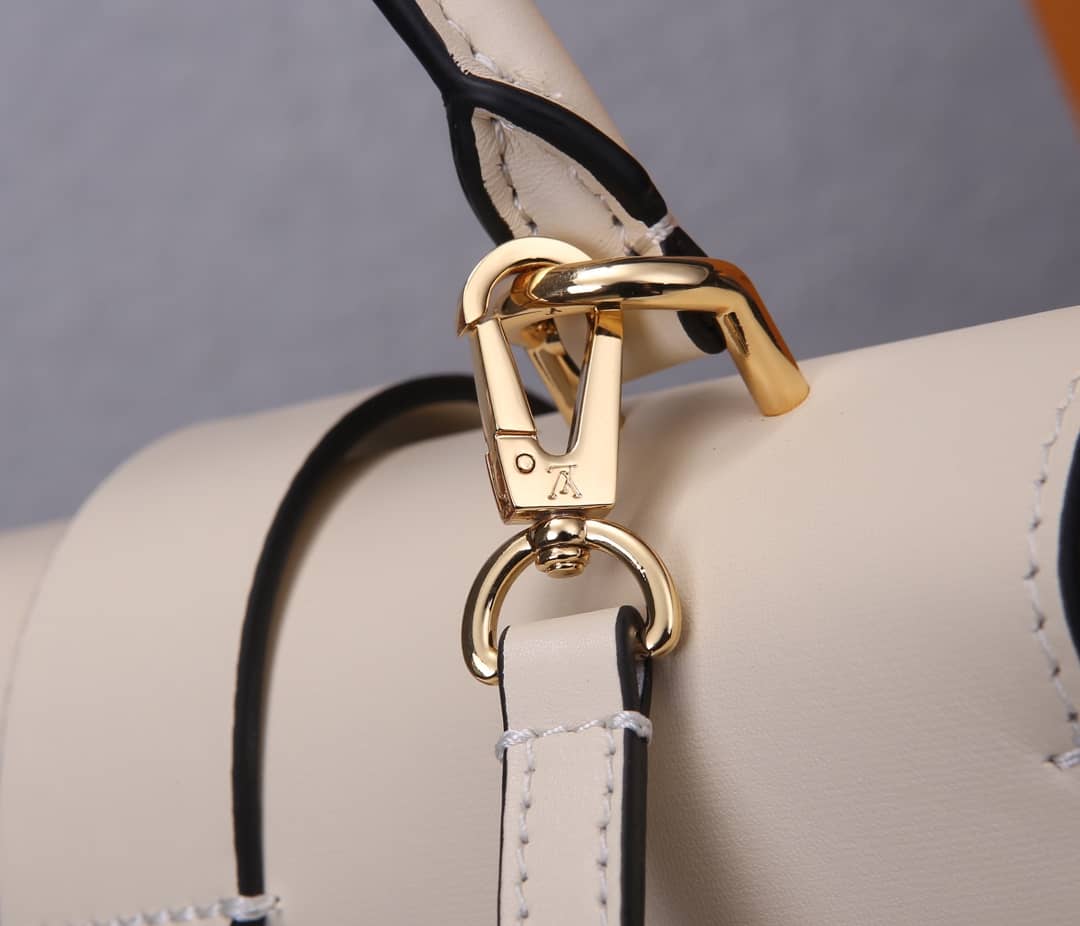 Louis Vuitton Locky BB 2way Replica Shoulder Bag White M44141