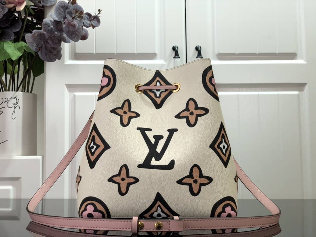 Louis Vuitton Neo Noe Monogram Casual Leather Replica Bag White M44679