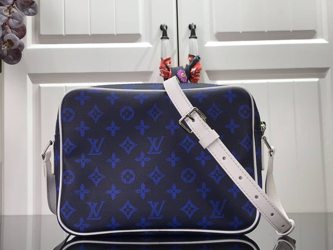 Louis Vuitton Carry It Bag Monogram Reverse Canvas Replica M46115