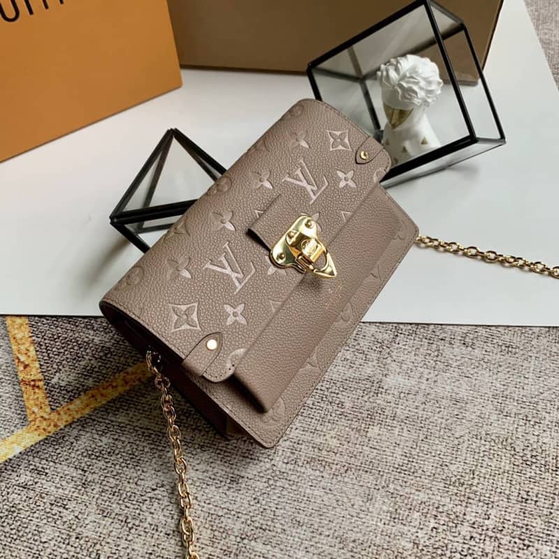 Louis Vuitton Monogram Empreinte Vavin Chain Long Wallet Replica Apricot M67839