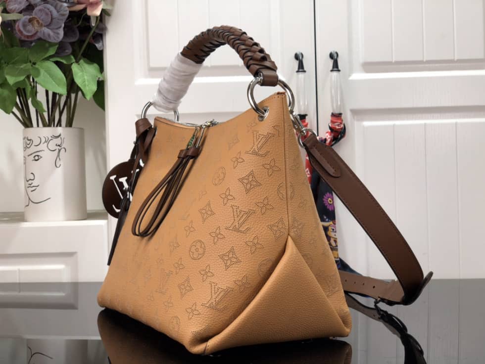 Louis Vuitton Mahina Beaubourg Hobo MM M56073 Replica Tote