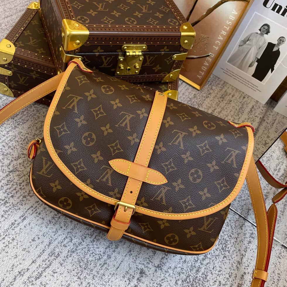 Louis Vuitton Saumur Shoulder Bag PM Monogram Canvas Brown M40710 Replica