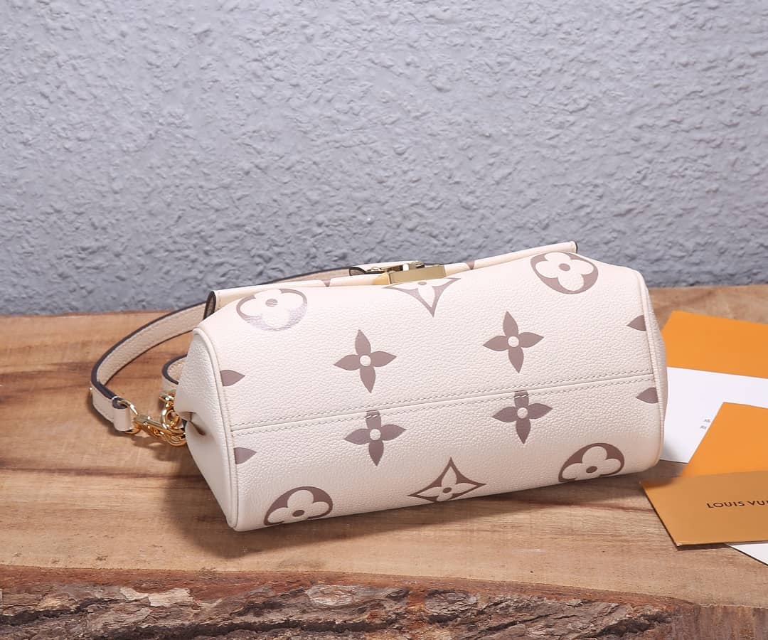 Louis Vuitton Favorite Monogram Empreinte Leather Replica Shoulder Bag White M45813