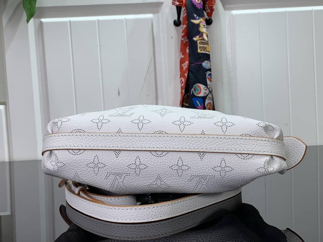 Louis Vuitton Scala Mini Pouch Mahina Leather Replica Bag M80410