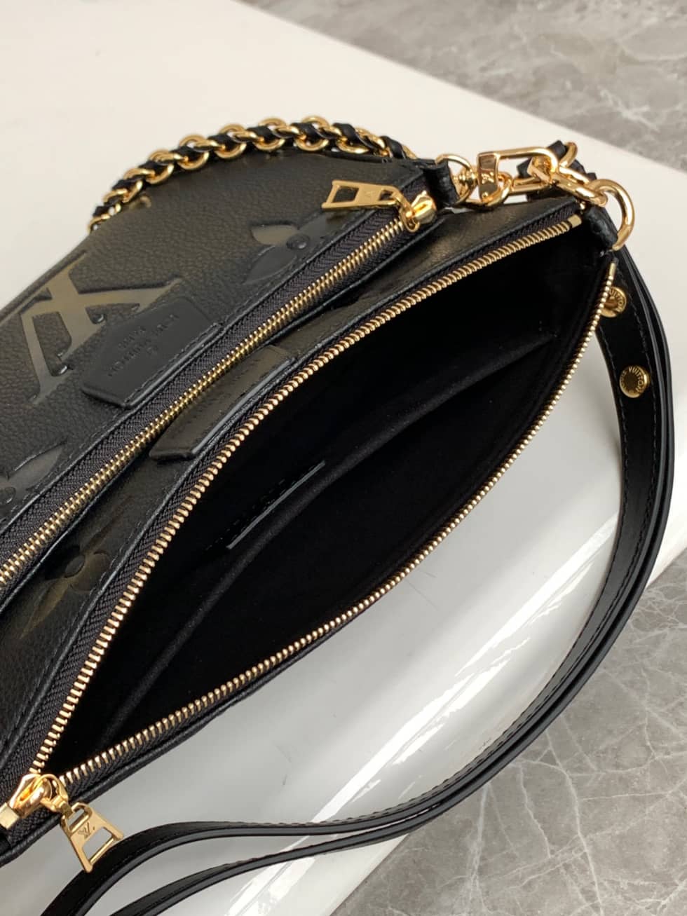 Louis Vuitton Multi Pochette Accessoires Monogram Empreinte M80399 Replica