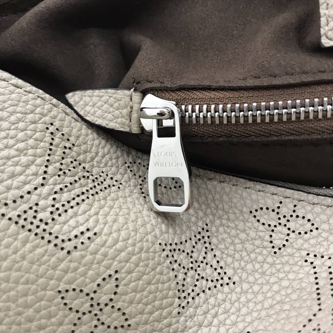 Louis Vuitton Babylone Chain BB 2way Replica Shoulder Bag Gray M51223