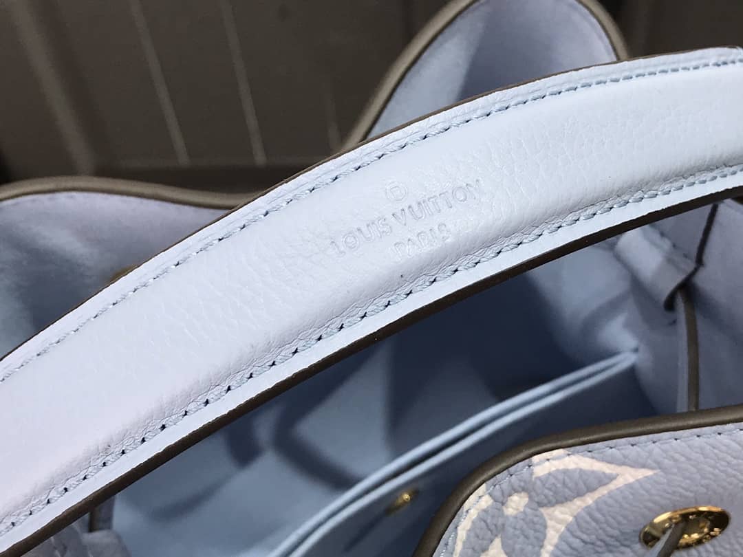 Louis Vuitton Neo Noe Monogram Leather Replica Shoulder Bag Blue M45709