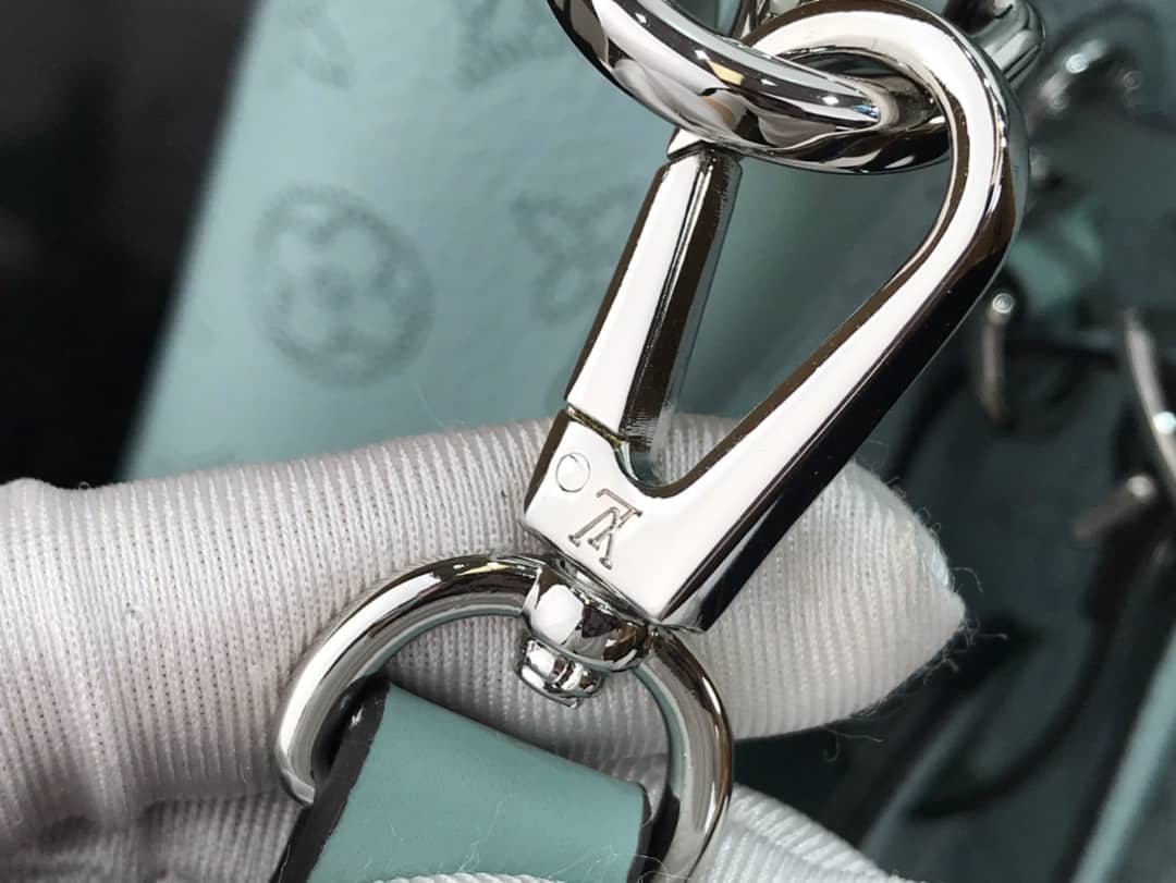 Louis Vuitton Mahina Muria Replica Handbag Blue M55801