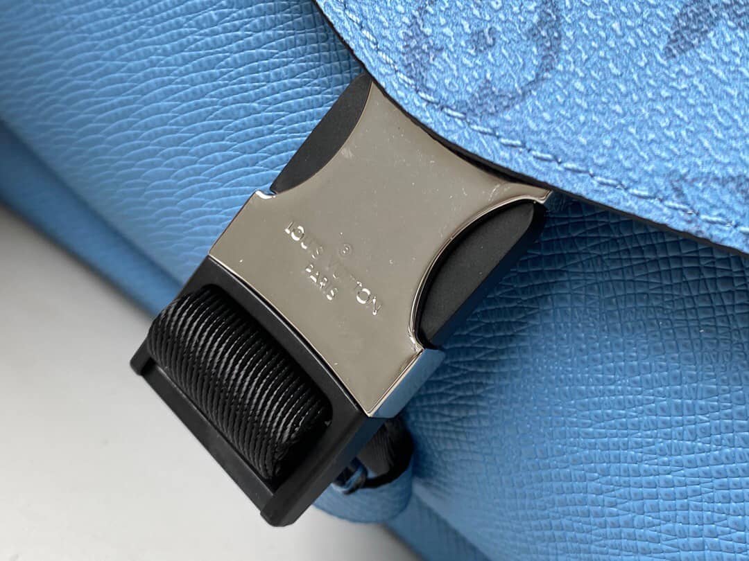 Louis Vuitton Monogram Flap Leather Small Messenger Bag Replica Blue M30745