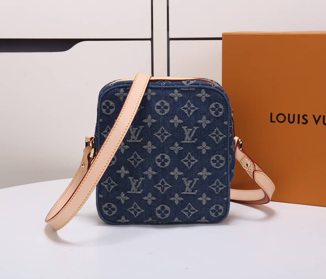 Louis Vuitton Monogram Denim Replica Camera Bag M95348