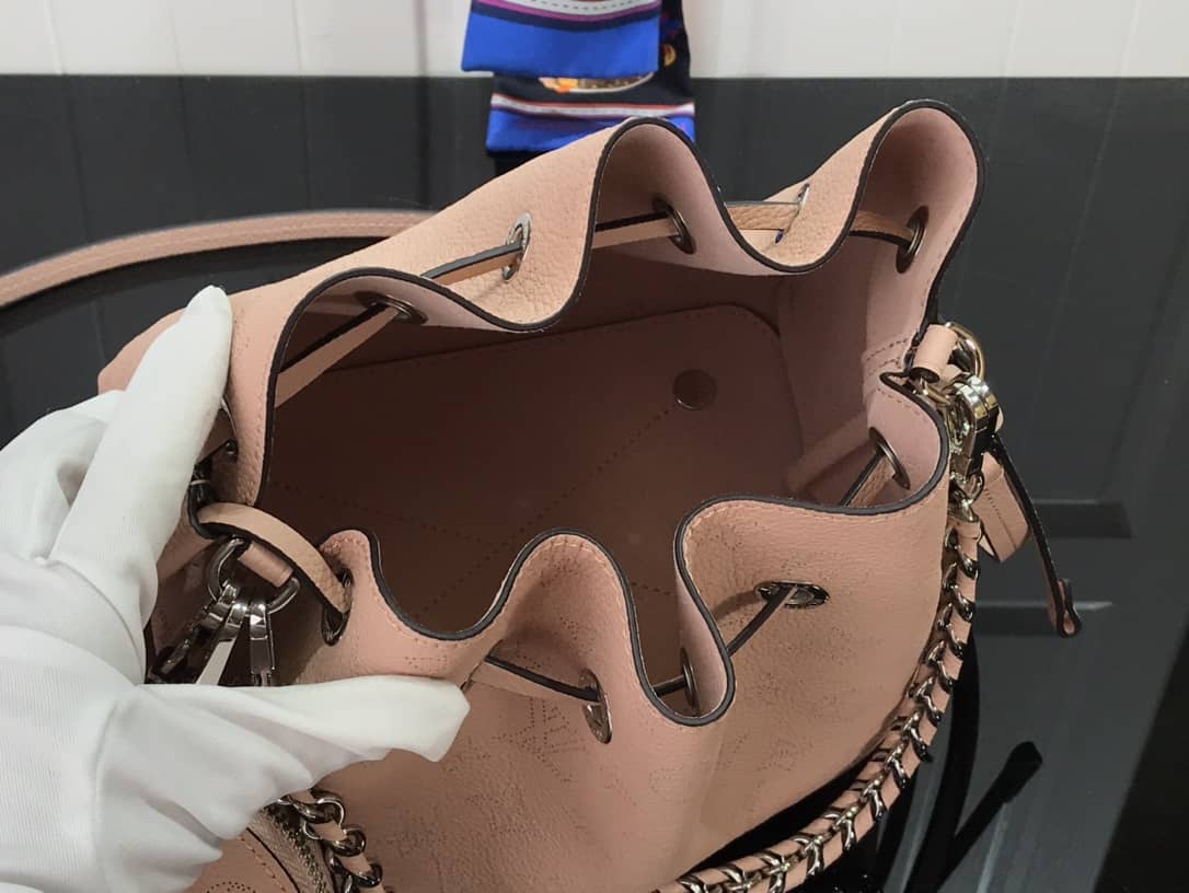 Louis Vuitton Bella Mahina Magnolia Leather Replica Bag M57068