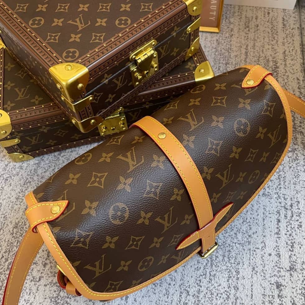 Louis Vuitton Saumur Shoulder Bag PM Monogram Canvas Brown M40710 Replica