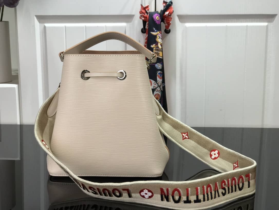 Louis Vuitton Neonoe BB Replica Bucket Bag Apricot M57693