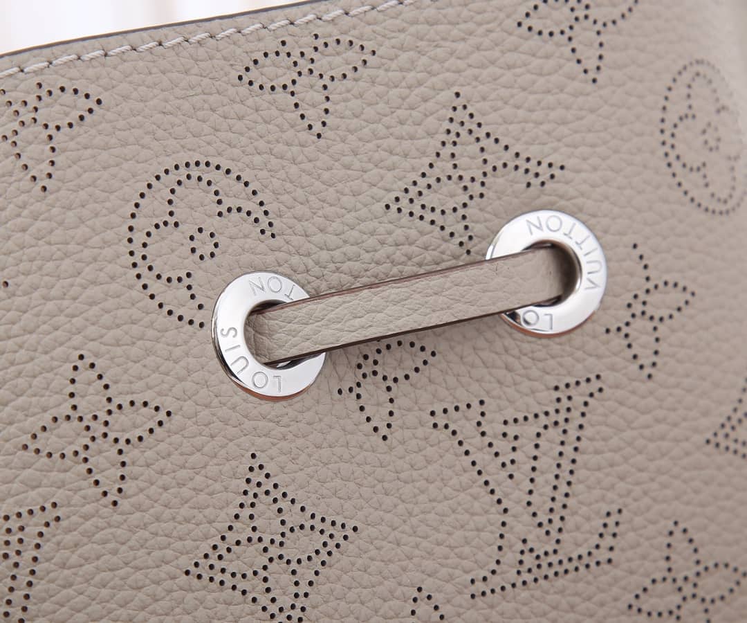 Louis Vuitton Bella Leather Replica Shoulder Bag Gray M57070