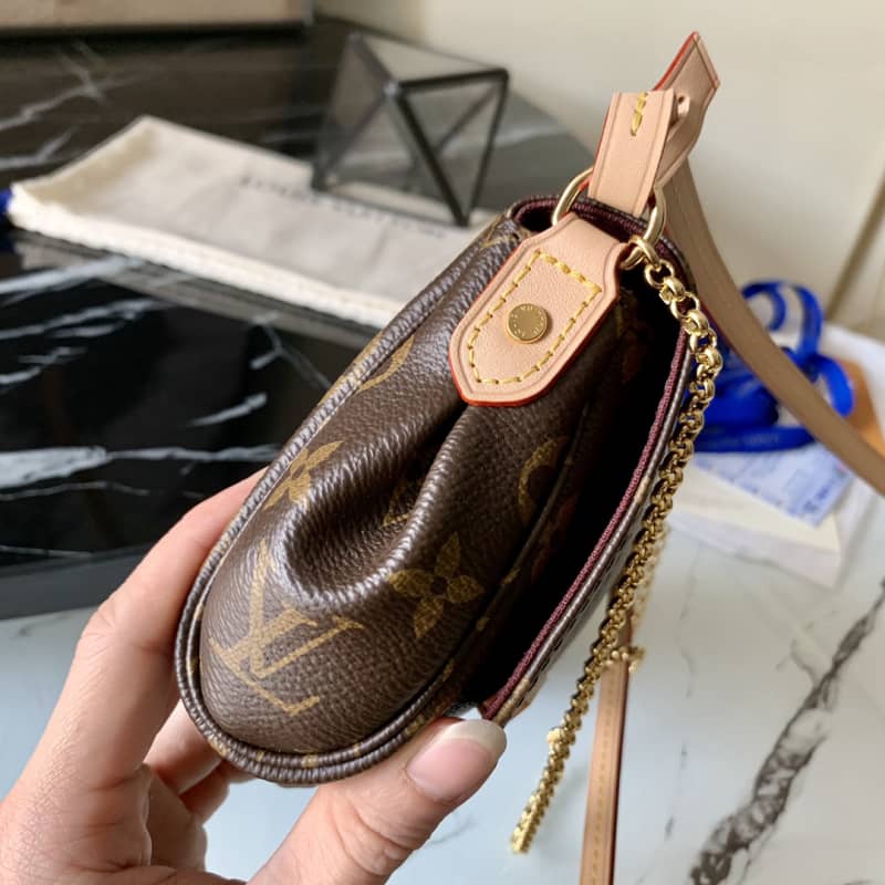 Louis Vuitton Favorite Monogram Canvas MM Replica Bag Brown M40718