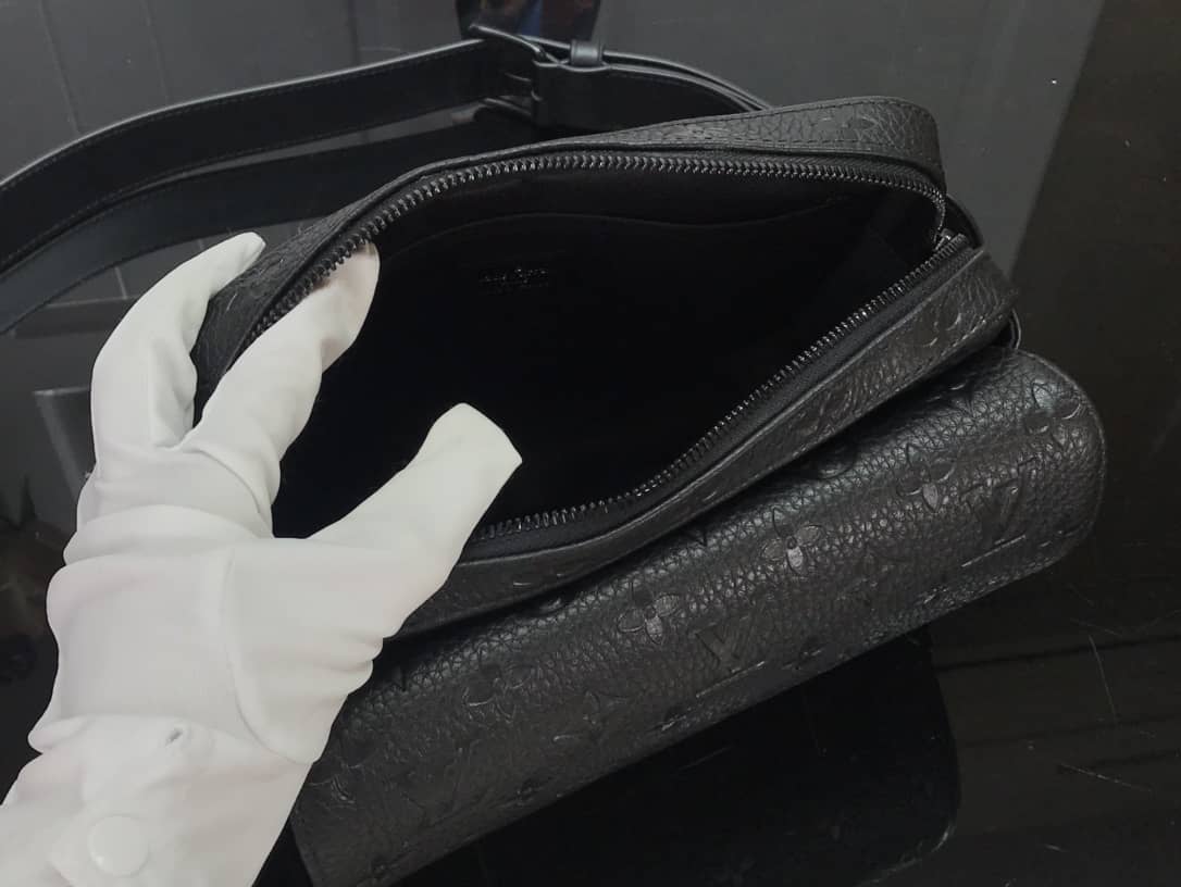 Louis Vuitton Steamer Taurillon Monogram Messenger Bag Replica M57307