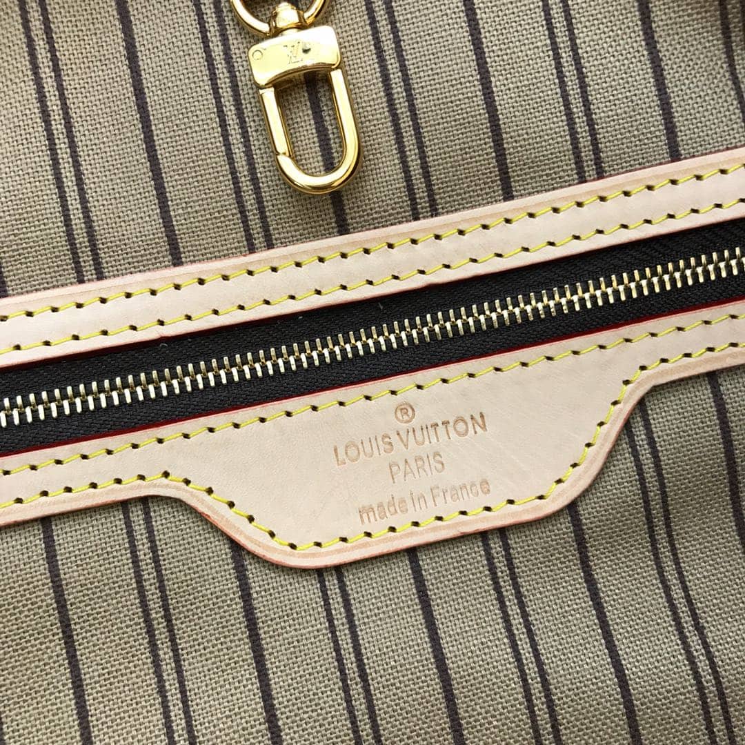 Louis Vuitton Neverfull Dupe Monogram GM Shoulder Bag M40990