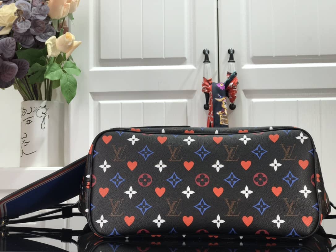 Louis Vuitton Game On Neverfull MM Tote Replica Black M57462