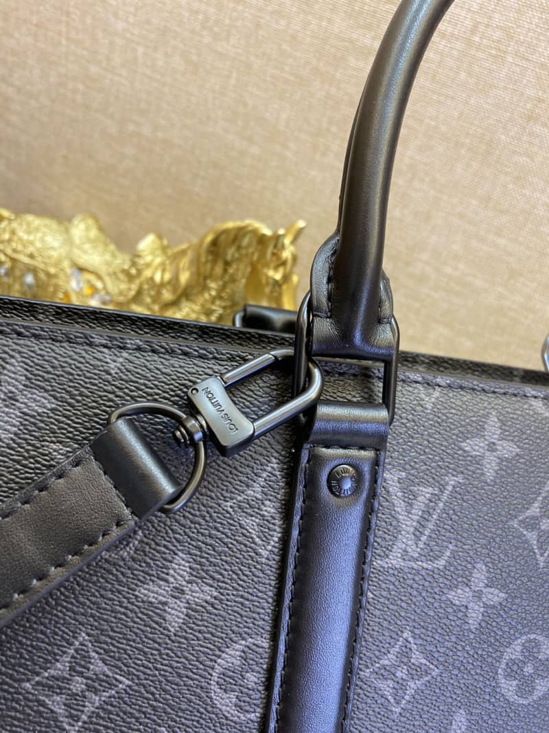 Louis Vuitton Monogram Eclipse Sac Plat Horizontal Zippe Bag Replica M45265