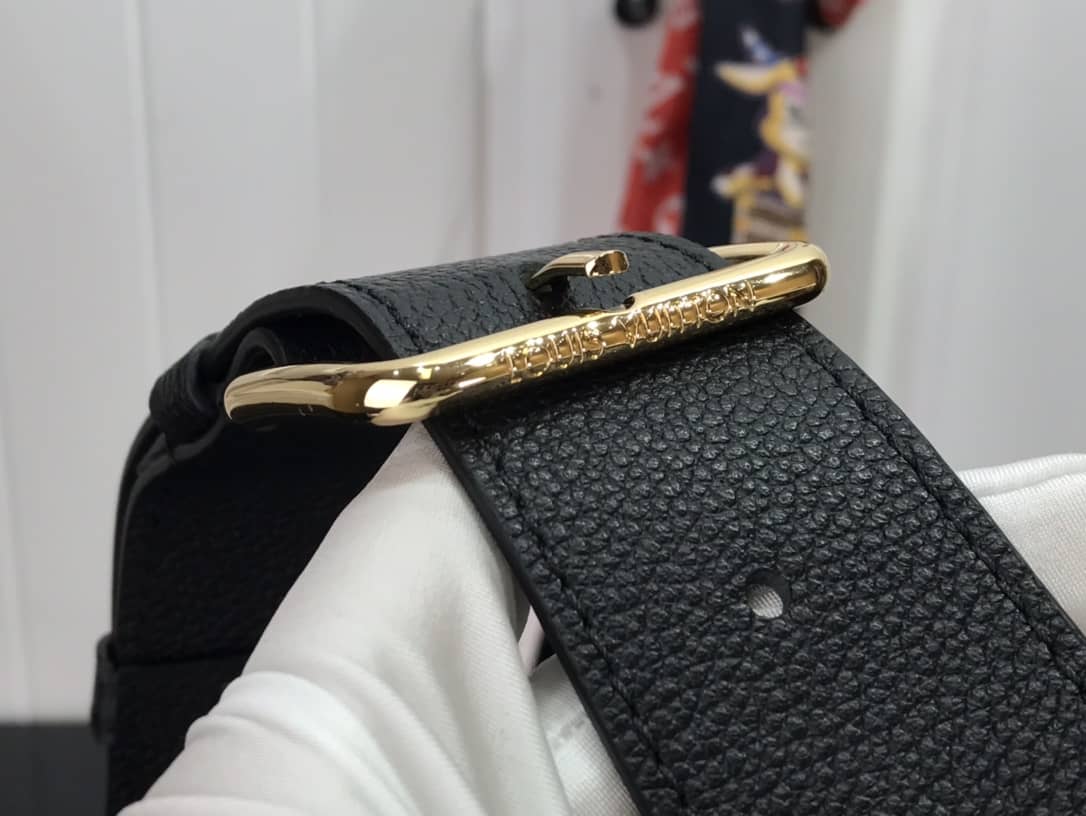 Louis Vuitton Papillon Trunk Monogram Chain Replica Crossbody Bag Black M57835