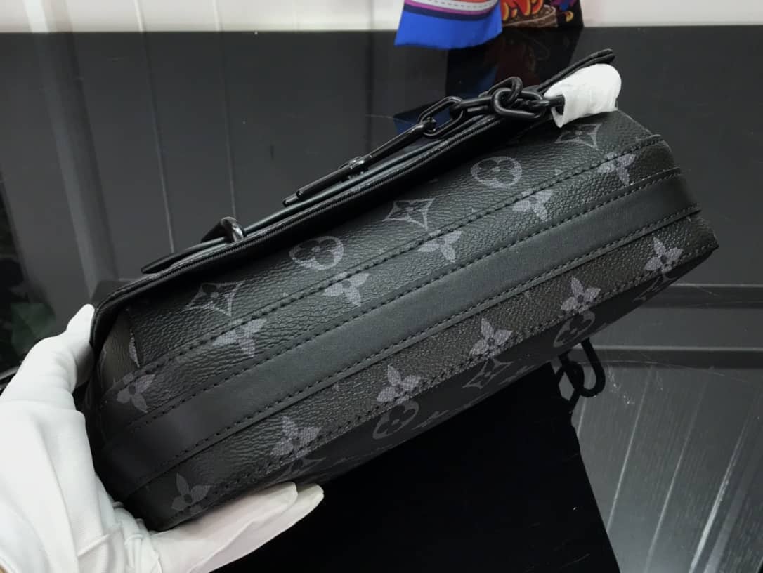 Louis Vuitton Steamer Leather Messenger Bag Replica M45585