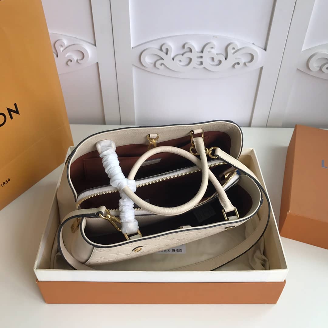 Louis Vuitton Monogram Montaigne MM Shoulder Bag Replica White M41048