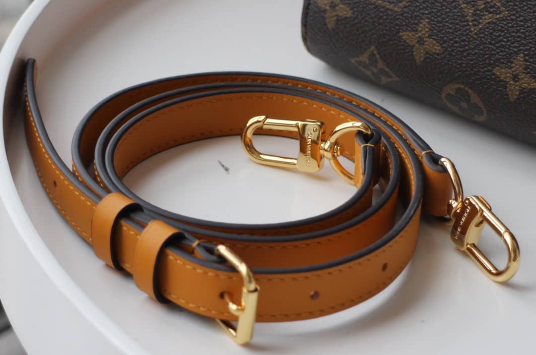 Louis Vuitton Monogram Fold MM 2way Tote Replica White M45409