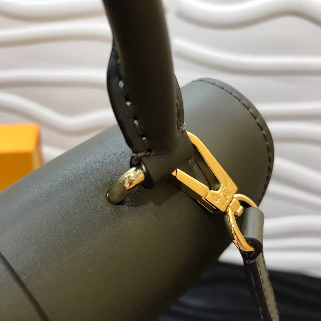 Louis Vuitton Locky BB 2way Replica Crossbody Bag M44797