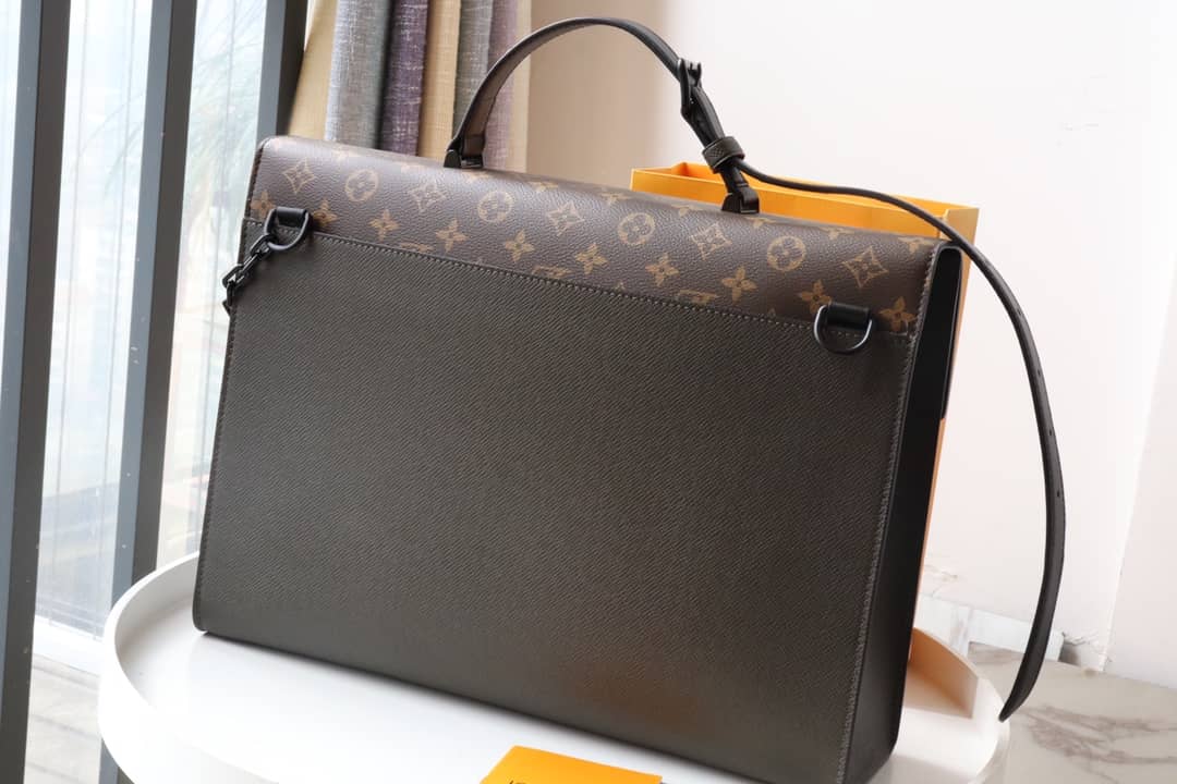 Louis Vuitton Robusto Briefcase Monogram Canvas Taiga Leather Replica M30591