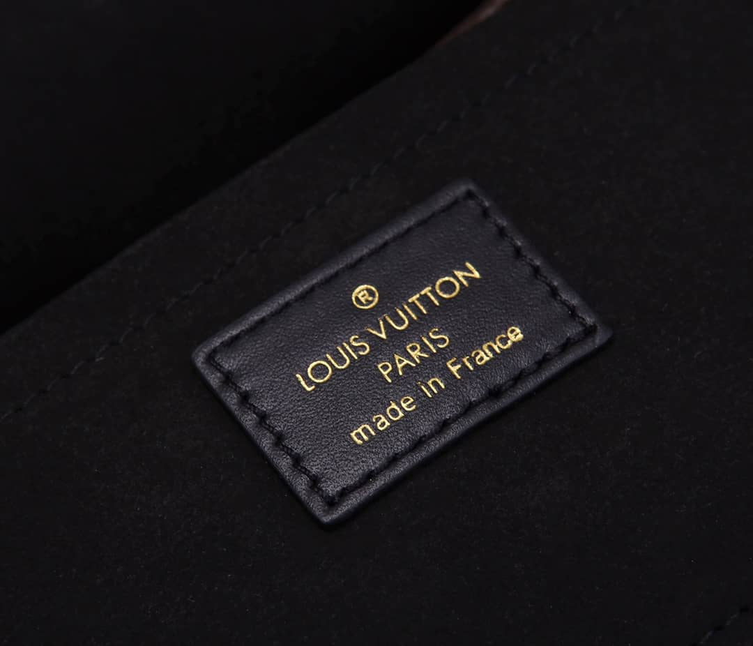 Louis Vuitton Locky BB 2way Replica Shoulder Bag Black M44141