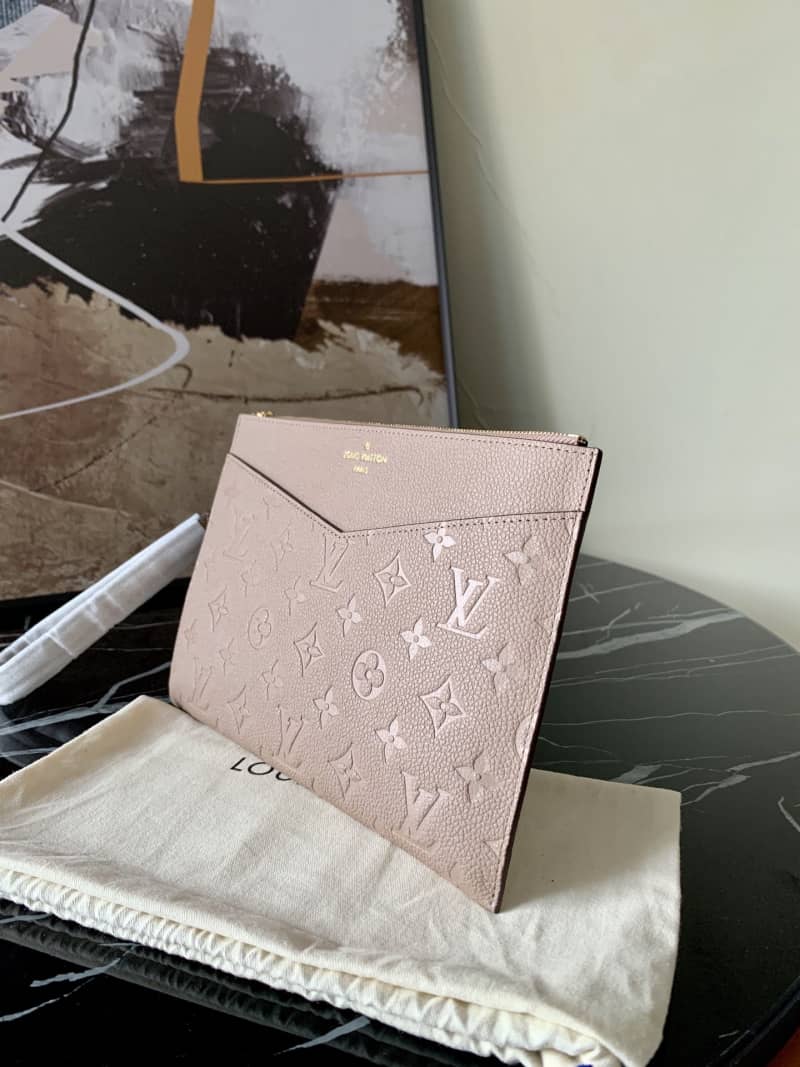 Louis Vuitton Pochette Melanie MM Monogram Empreinte Replica Clutch Apricot M68705