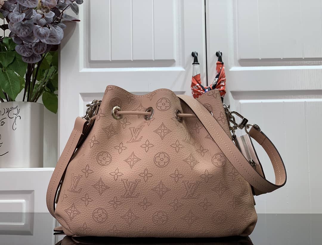 Louis Vuitton Bella Mahina Magnolia Leather Replica Bag M57068 Pink