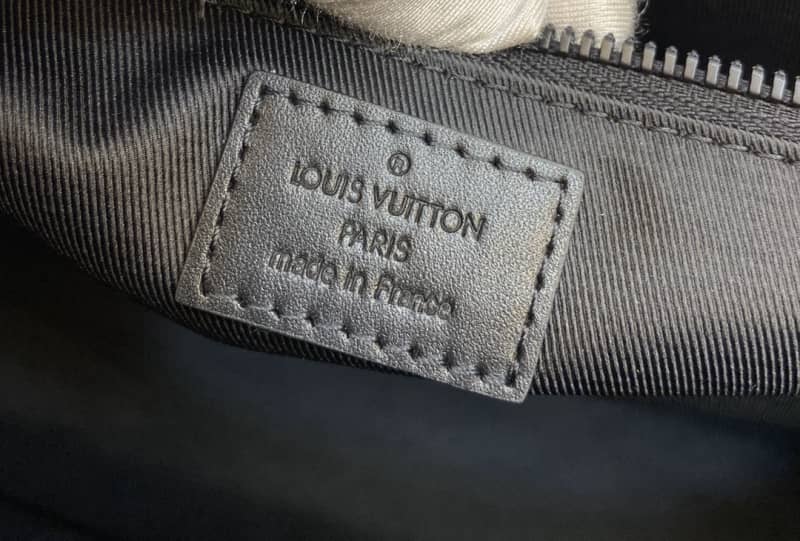 Louis Vuitton Monogram Eclipse Sac Plat Horizontal Zippe Bag Replica M45265