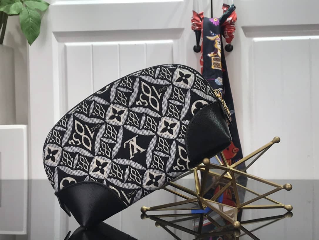 Louis Vuitton Monogram Cosmetic Bag Replica Black M69991